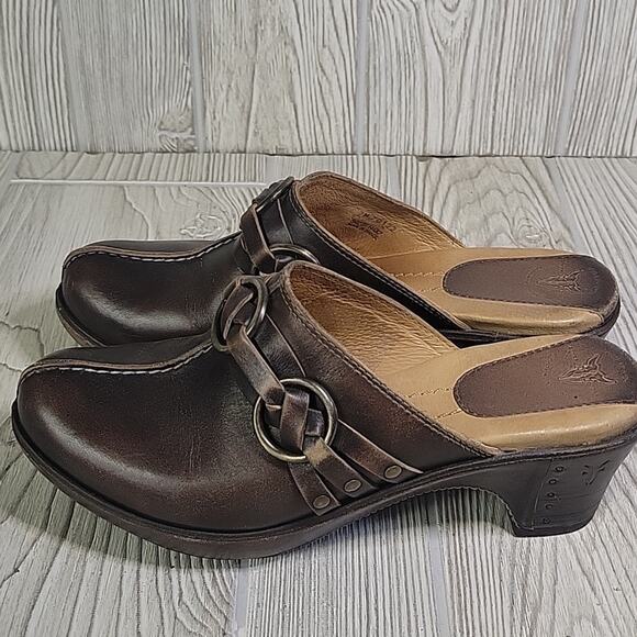 Frye Cheryl Triple Ring Harness Brown Leather Slip On Clogs Womens Size 7 - Picture 4 of 16